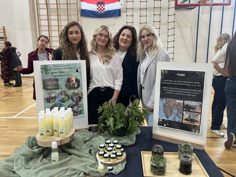 Srednjoškolci iz cijele Istre predstavili zavičaj kroz tradiciju, kulturu i kreativne projekte