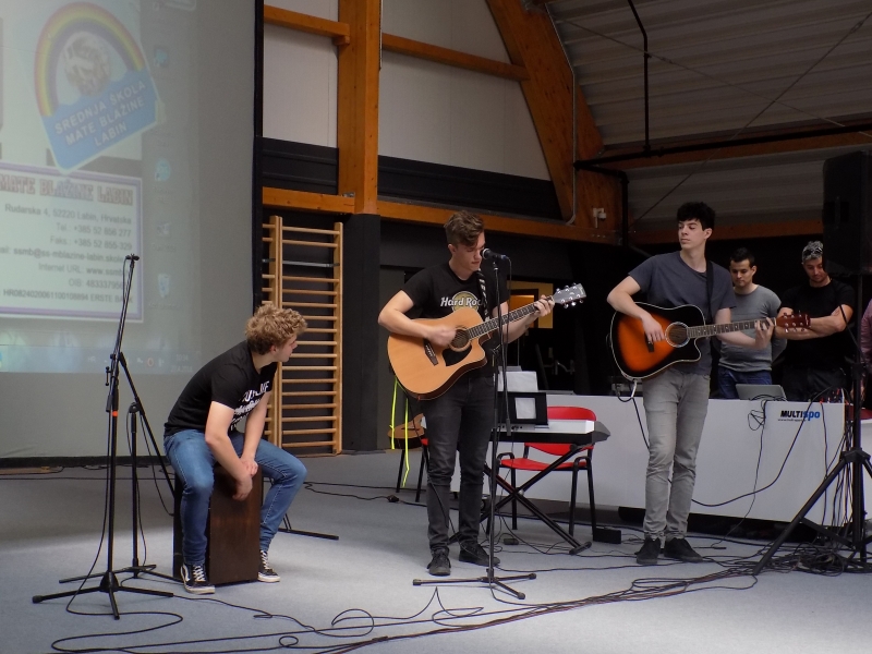 “2. FESTIVAL ZAVIČAJNOSTI”, Srednja škola Mate Blažina Labin, Sportska dvorana, 27. travnja 2018.